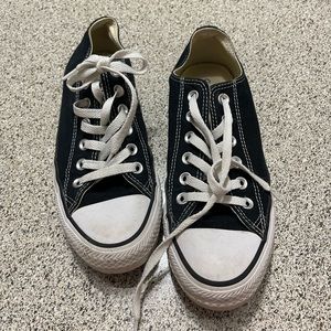 Converse Unisex Chuck Taylor All Star Low Top Sneaker Shoe